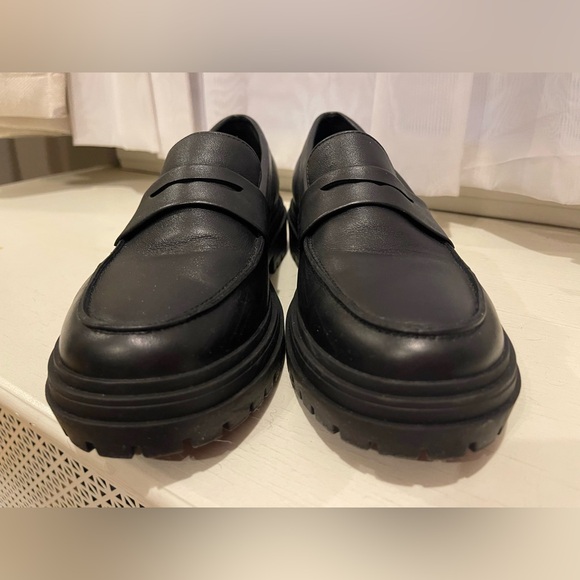 Quince Women’s Italian Leather Lug Sole Loafer Black Size 9 - Picture 3 of 9